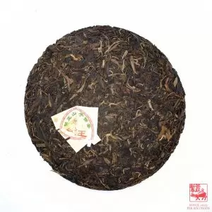 Alternative view of King of Tree Puer <br>乔木王, 普洱