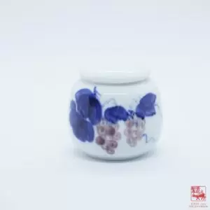 Porcelain Fruit Tea Caddy, 30-40g